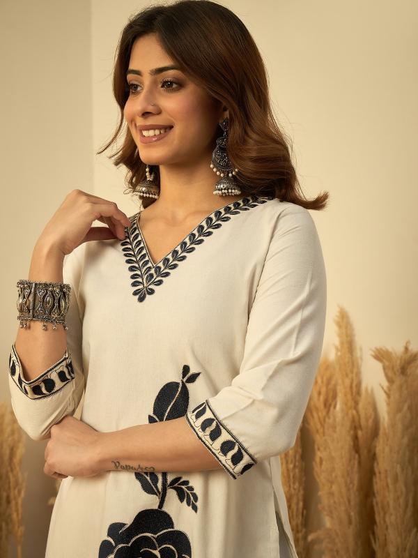 VP 9867 W Women’s Pure Cotton Kurta Pent Sets with Thread Embroidery Work | 2pcs Kurta Set